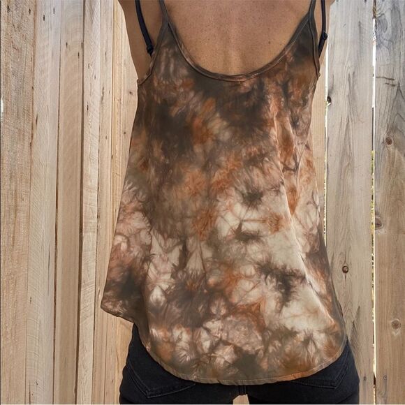 Lush tie dyed sleeves top - Picture 9 of 9